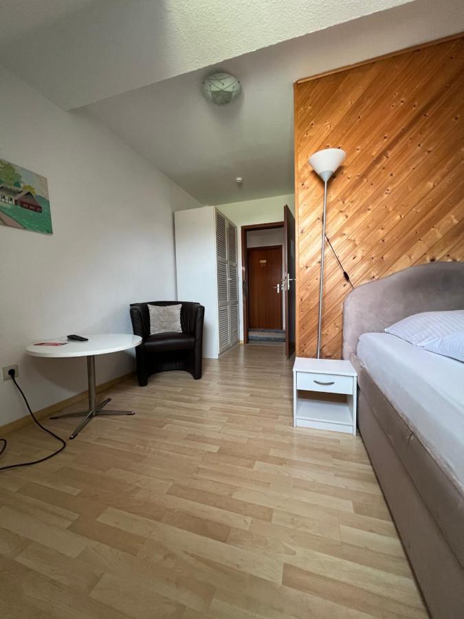 Hotel Zum Ruecking Northeim Ngoại thất bức ảnh