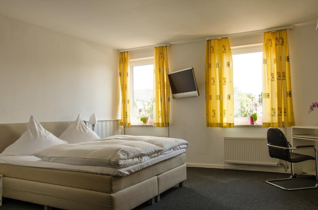 Hotel Zum Ruecking Northeim Ngoại thất bức ảnh